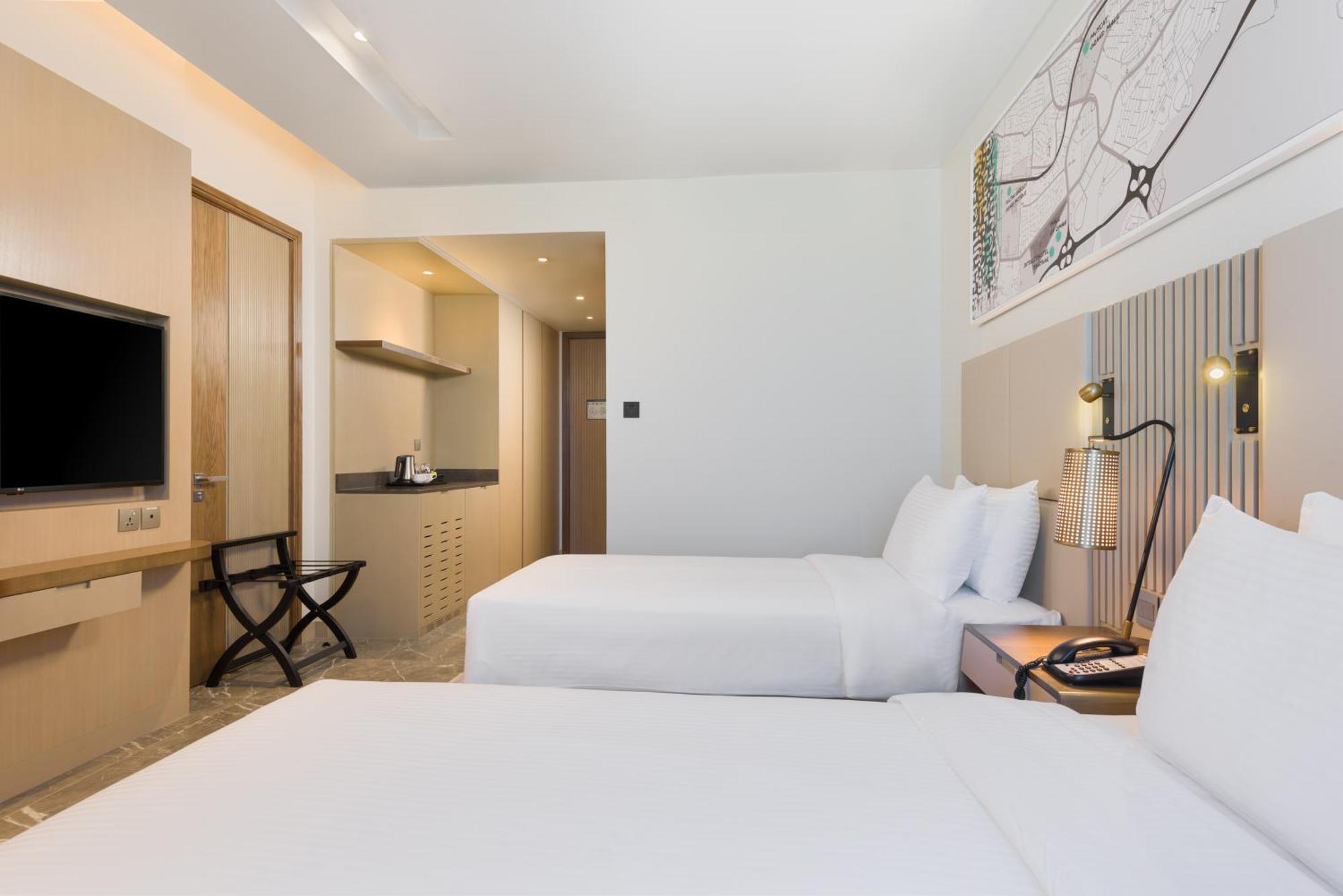 Intercityhotel Bawshar Маскат Екстериор снимка