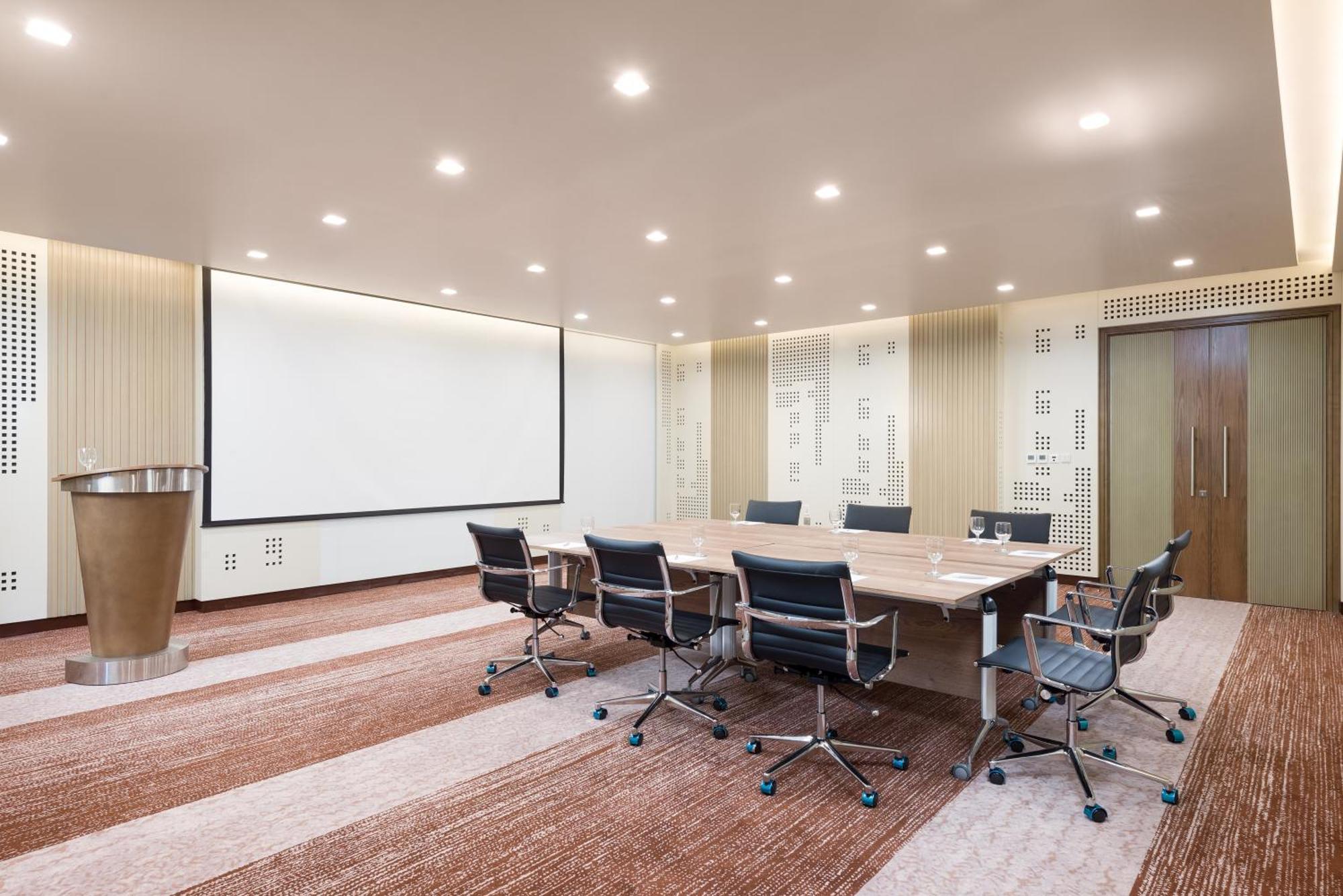Intercityhotel Bawshar Маскат Екстериор снимка